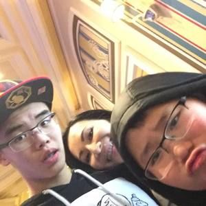 Meet your Posher, June